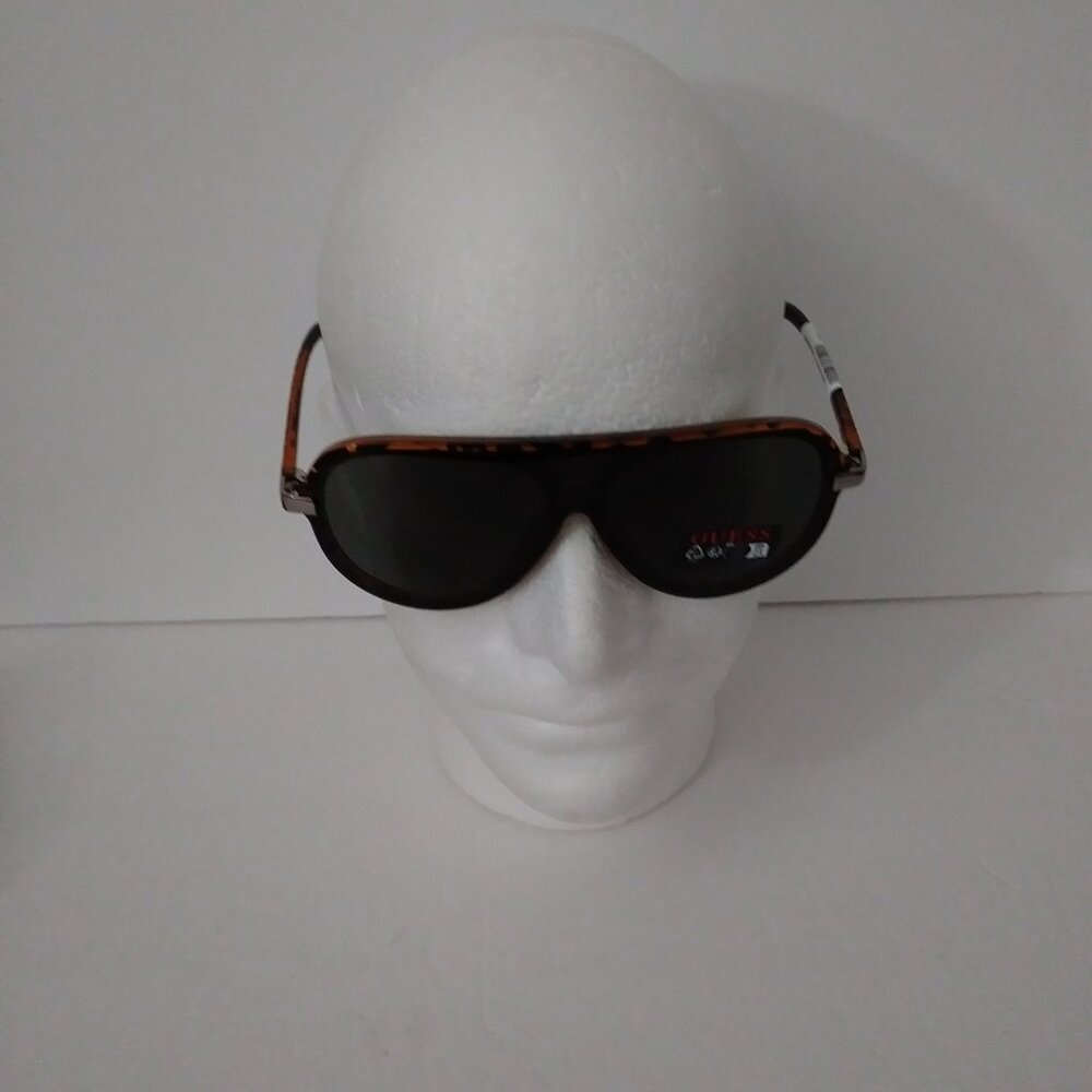 Guess Unisex Tortoise Aviator Style Sunglasses - Picture 7 of 12